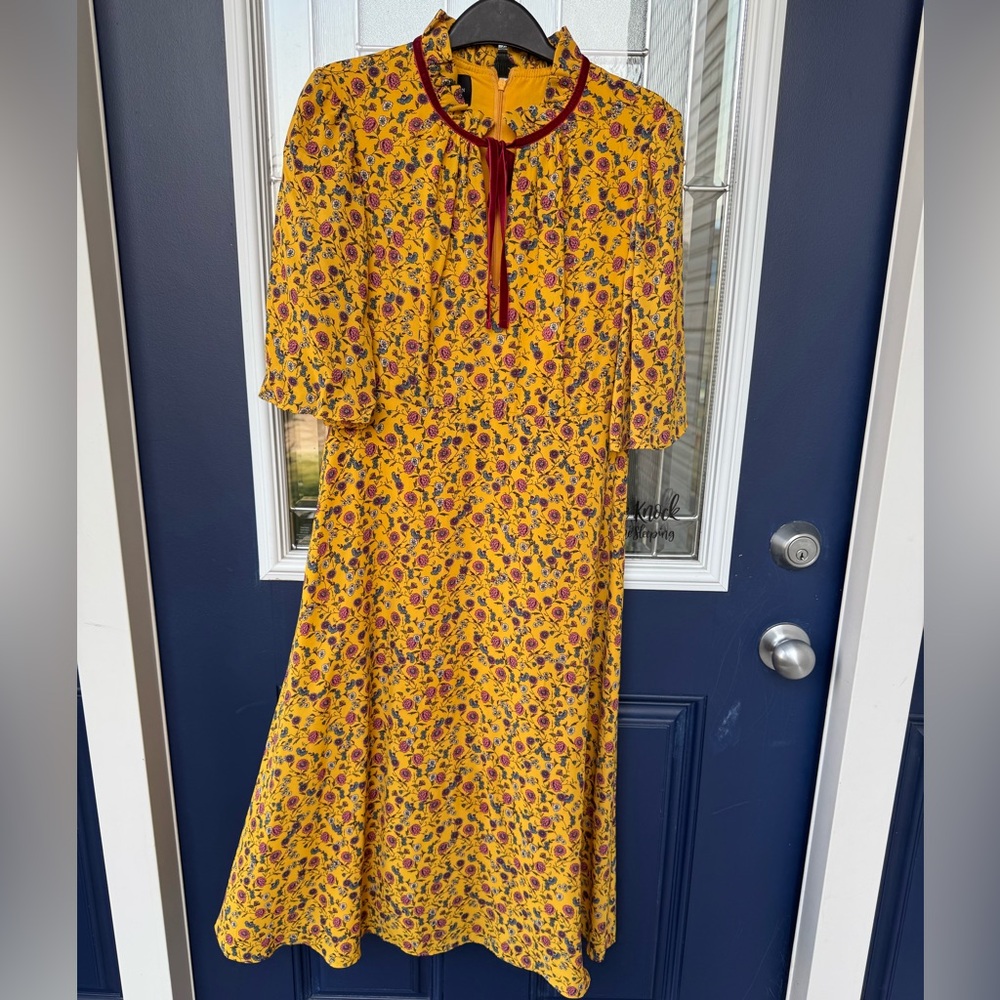 Donna Morgan Yellow Floral Dress